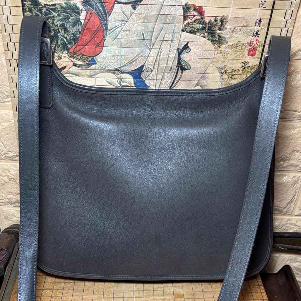 Coach Hippie Flap 9134 Vintage Grey Leather Shoulder Bag Crossbody Adj. Strap - Picture 8 of 17